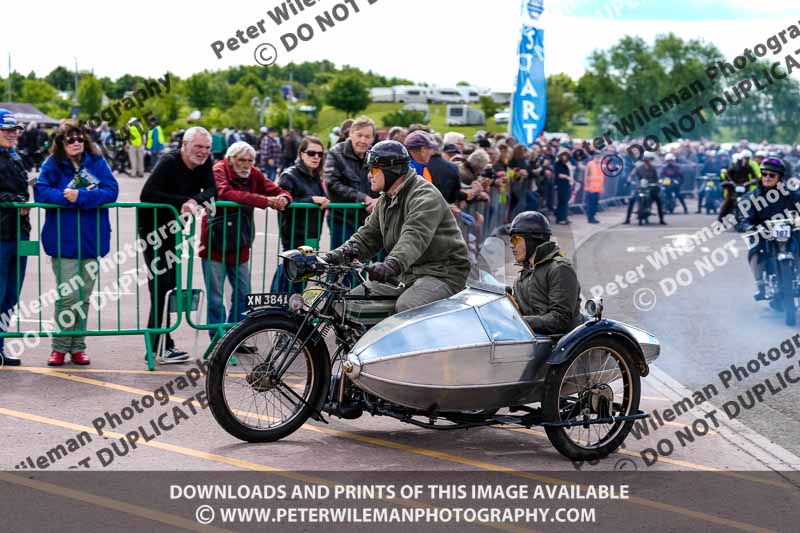 Vintage motorcycle club;eventdigitalimages;no limits trackdays;peter wileman photography;vintage motocycles;vmcc banbury run photographs